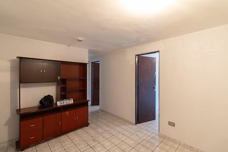 Sala de apartamento para alugar com 2 quartos, 48m² em Conjunto Habitacional Fazenda do Carmo, São Paulo