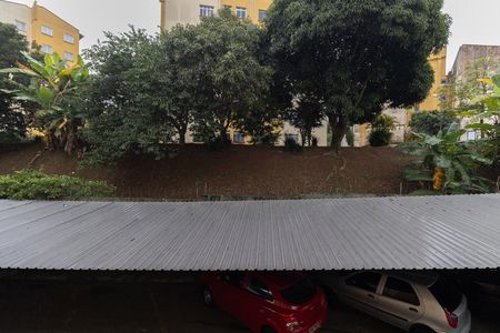 Vista Quarto 1 de apartamento para alugar com 2 quartos, 48m² em Conjunto Habitacional Fazenda do Carmo, São Paulo