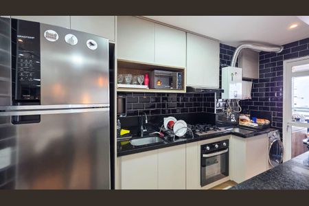 Cozinha de apartamento para alugar com 2 quartos, 67m² em Centro, Osasco
