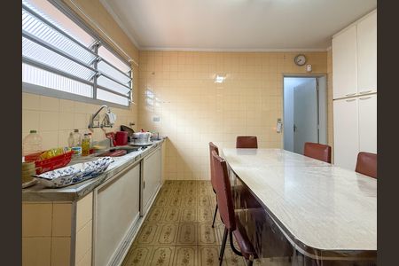 Casa à venda com 170m², 2 quartos e 4 vagasCozinha