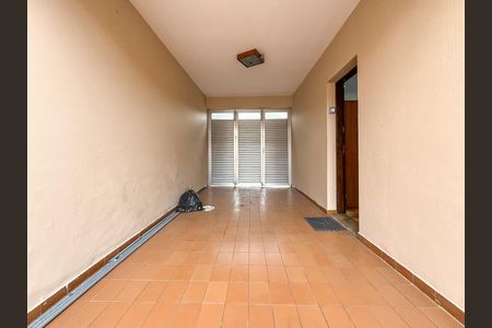 Casa à venda com 170m², 2 quartos e 4 vagasHall de entrada