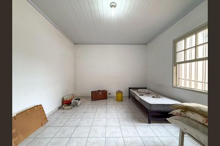 Casa à venda com 170m², 2 quartos e 4 vagasQuarto de Serviço