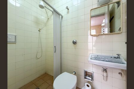 Casa à venda com 170m², 2 quartos e 4 vagasBanheiro de serviço