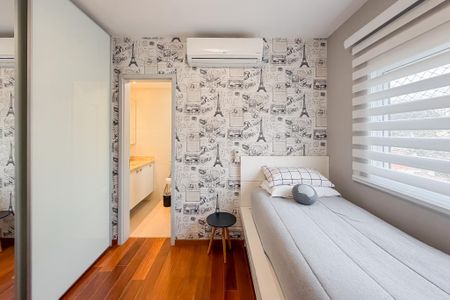 Apartamento à venda com 199m², 3 quartos e 3 vagas Apartamento à venda com 199m², 3 quartos e 3 vagasSuíte 1