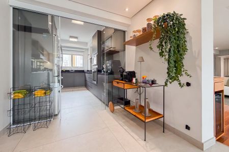 Apartamento à venda com 199m², 3 quartos e 3 vagas Apartamento à venda com 199m², 3 quartos e 3 vagasCozinha