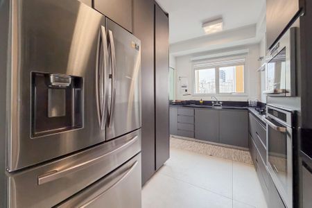 Apartamento à venda com 199m², 3 quartos e 3 vagas Apartamento à venda com 199m², 3 quartos e 3 vagasCozinha