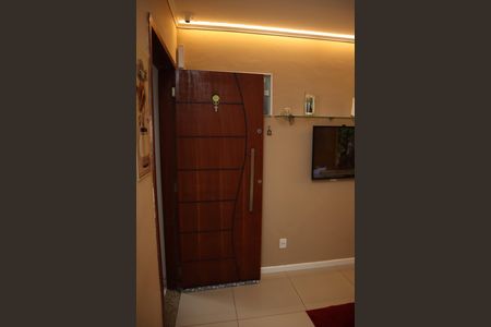 Sala de apartamento para alugar com 1 quarto, 39m² em Recreio dos Bandeirantes, Rio de Janeiro