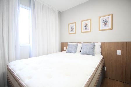 Quarto 1 de apartamento para alugar com 2 quartos, 44m² em Cidade Jardim, São Paulo