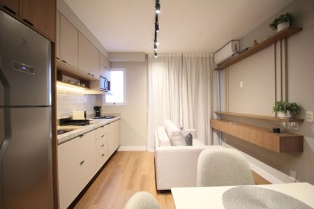 Sala/Cozinha de apartamento para alugar com 2 quartos, 44m² em Cidade Jardim, São Paulo