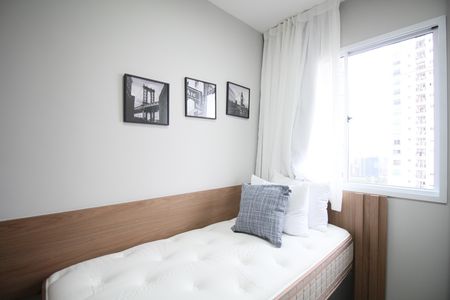 Quarto 2 de apartamento para alugar com 2 quartos, 44m² em Cidade Jardim, São Paulo