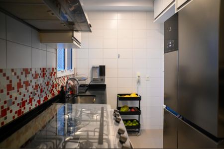 Apartamento à venda com 143m², 3 quartos e 3 vagas Apartamento à venda com 143m², 3 quartos e 3 vagasCozinha