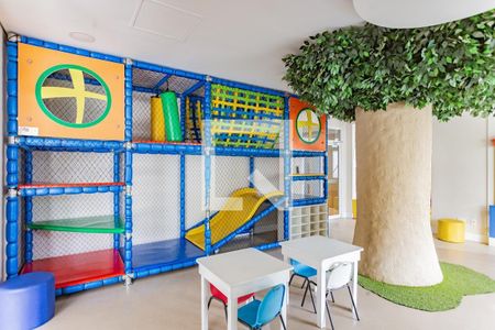 Apartamento à venda com 143m², 3 quartos e 3 vagas Apartamento à venda com 143m², 3 quartos e 3 vagasÁrea comum
