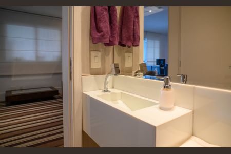 Apartamento à venda com 143m², 3 quartos e 3 vagas Apartamento à venda com 143m², 3 quartos e 3 vagasLavabo
