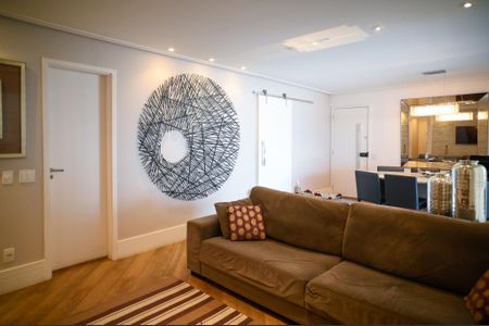 Apartamento à venda com 143m², 3 quartos e 3 vagas Apartamento à venda com 143m², 3 quartos e 3 vagasSala