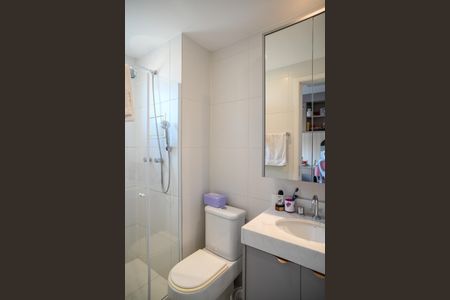 Apartamento à venda com 143m², 3 quartos e 3 vagas Apartamento à venda com 143m², 3 quartos e 3 vagasBanheiro Quarto 3 - Suite