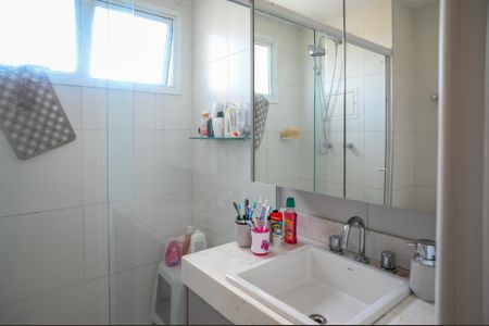Apartamento à venda com 143m², 3 quartos e 3 vagas Apartamento à venda com 143m², 3 quartos e 3 vagasBanheiro Quarto 2 - Suite