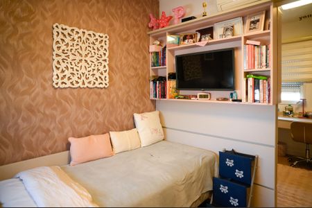 Apartamento à venda com 143m², 3 quartos e 3 vagas Apartamento à venda com 143m², 3 quartos e 3 vagasQuarto 1 - Suite