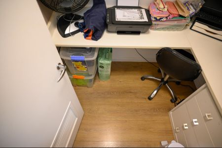 Apartamento à venda com 143m², 3 quartos e 3 vagas Apartamento à venda com 143m², 3 quartos e 3 vagasEscritório