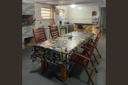 Cozinha de casa para alugar com 2 quartos, 100m² em Santo Antônio, Porto Alegre