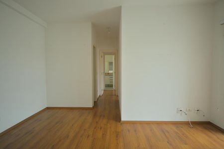 Apartamento à venda com 71m², 2 quartos e 2 vagasSala