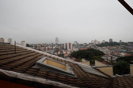 Casa à venda com 127m², 6 quartos e 2 vagas Casa à venda com 127m², 6 quartos e 2 vagasVista