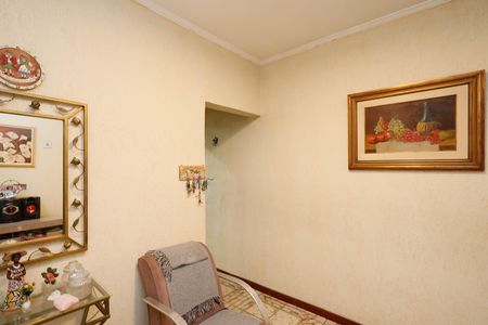 Casa à venda com 127m², 6 quartos e 2 vagas Casa à venda com 127m², 6 quartos e 2 vagasSala de Jantar