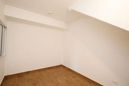 Casa à venda com 127m², 6 quartos e 2 vagas Casa à venda com 127m², 6 quartos e 2 vagasQuarto 4