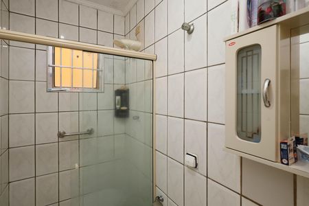 Casa à venda com 127m², 6 quartos e 2 vagas Casa à venda com 127m², 6 quartos e 2 vagasBanheiro 2