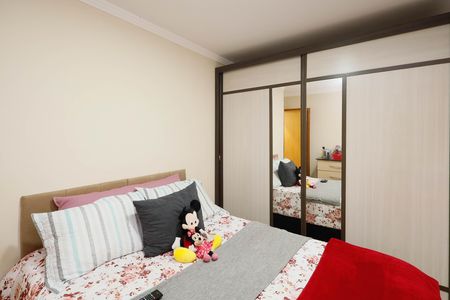 Casa à venda com 127m², 6 quartos e 2 vagas Casa à venda com 127m², 6 quartos e 2 vagasSuite