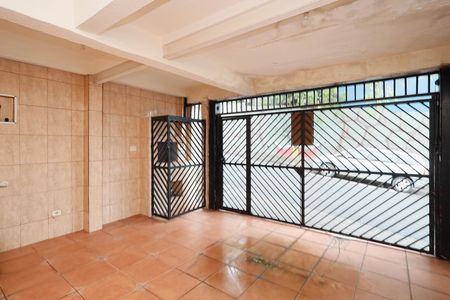 Casa à venda com 127m², 6 quartos e 2 vagas Casa à venda com 127m², 6 quartos e 2 vagasGaragem