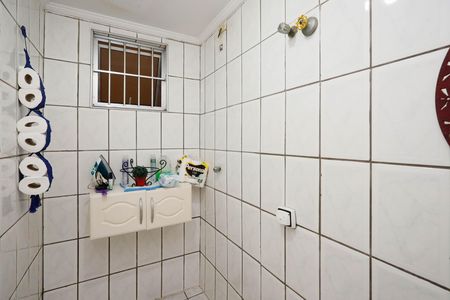Casa à venda com 127m², 6 quartos e 2 vagas Casa à venda com 127m², 6 quartos e 2 vagasBanheiro 1