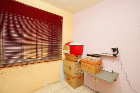 Casa à venda com 127m², 6 quartos e 2 vagas Casa à venda com 127m², 6 quartos e 2 vagasQuarto 2
