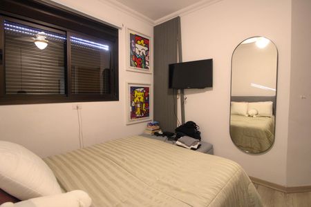 Apartamento à venda com 137m², 3 quartos e 3 vagas Apartamento à venda com 137m², 3 quartos e 3 vagasSuíte 2