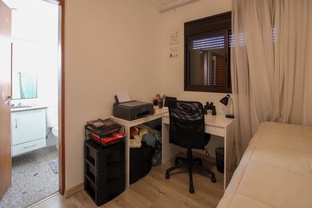 Apartamento à venda com 137m², 3 quartos e 3 vagas Apartamento à venda com 137m², 3 quartos e 3 vagasSuíte 3