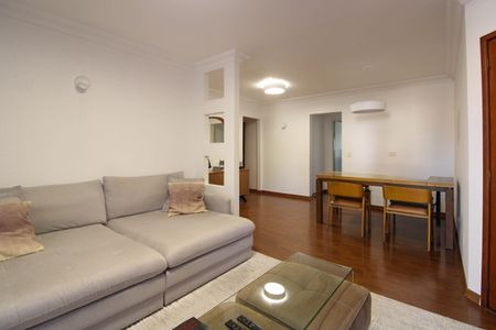 Apartamento à venda com 137m², 3 quartos e 3 vagas Apartamento à venda com 137m², 3 quartos e 3 vagasSala