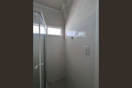 Banheiro de apartamento para alugar com 1 quarto, 24m² em Centro Histórico, Porto Alegre