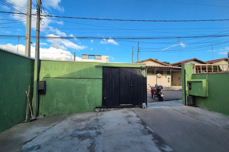 Casa para alugar com 168m², 3 quartos e 9 vagas Casa para alugar com 168m², 3 quartos e 9 vagasVista da Sala