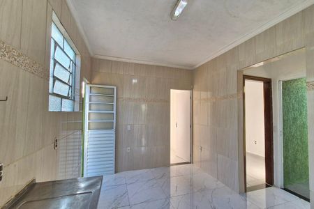 Casa para alugar com 168m², 3 quartos e 9 vagas Casa para alugar com 168m², 3 quartos e 9 vagasCozinha