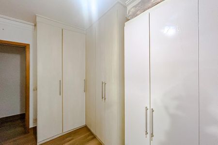 Apartamento à venda com 243m², 4 quartos e 4 vagasQuarto 4 - Suíte