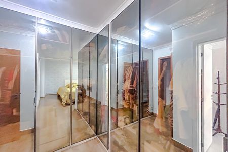 Apartamento à venda com 243m², 4 quartos e 4 vagasQuarto 1 - Suíte