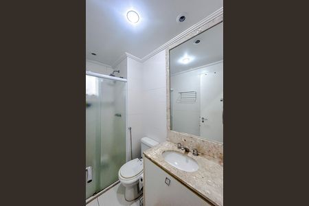 Apartamento à venda com 243m², 4 quartos e 4 vagasBanheiro da Suíte 2