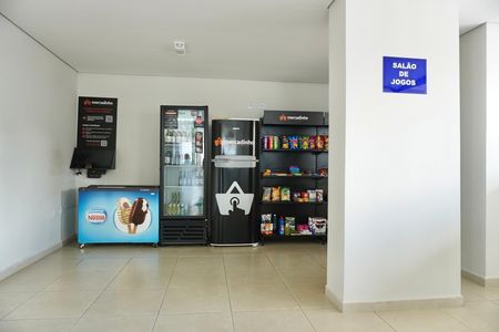 Apartamento à venda com 65m², 2 quartos e 2 vagas Apartamento à venda com 65m², 2 quartos e 2 vagasÁrea comum - Mercadinho