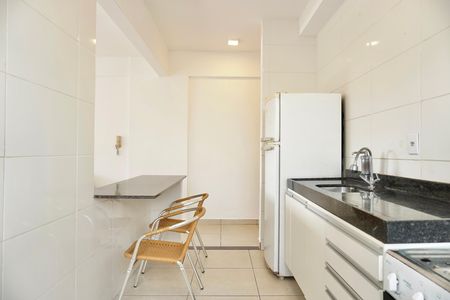 Apartamento à venda com 65m², 2 quartos e 2 vagas Apartamento à venda com 65m², 2 quartos e 2 vagasCozinha e Área de Serviço