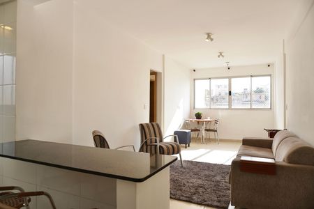 Apartamento à venda com 65m², 2 quartos e 2 vagas Apartamento à venda com 65m², 2 quartos e 2 vagasSala