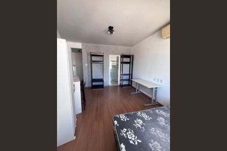 Quarto  de apartamento para alugar com 1 quarto, 44m² em Farroupilha, Porto Alegre