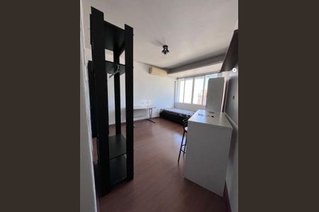 Quarto  de apartamento para alugar com 1 quarto, 44m² em Farroupilha, Porto Alegre
