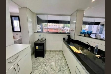 Apartamento para alugar com 74m², 2 quartos e 2 vagas Apartamento para alugar com 74m², 2 quartos e 2 vagasCozinha