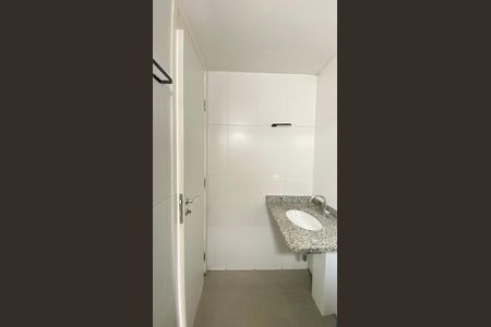 Apartamento à venda com 60m², 3 quartos e 1 vaga Apartamento à venda com 60m², 3 quartos e 1 vagaBanheiro da SuíteBanheiro Social