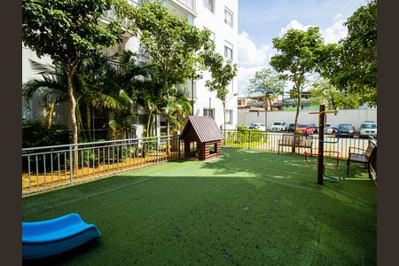 Apartamento à venda com 60m², 3 quartos e 1 vaga Apartamento à venda com 60m², 3 quartos e 1 vagaÁrea comum - Playground