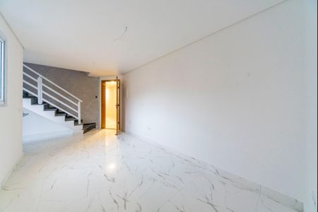 Apartamento à venda com 87m², 2 quartos e 1 vaga Apartamento à venda com 87m², 2 quartos e 1 vagaSala